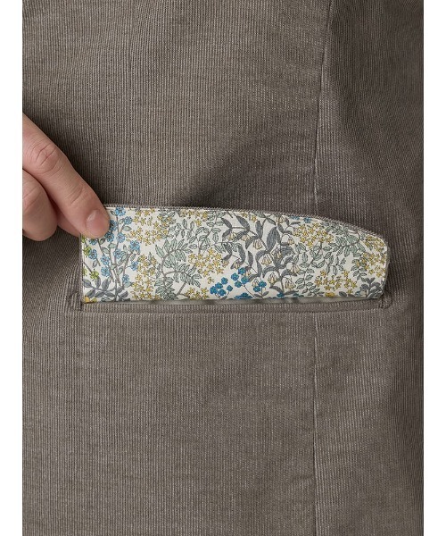 TRANS CONTINENTS（トランスコンチネンツ）の「TRANS CONTINETNS　コーデュロイセットアップ　ヴィンテージ　ジャケット　ベージュ/ブラウン（テーラードジャケット・メンズ・ベージュ/ブラウン・M/L/AB（M）/AB（L）/S/LL/XL-AB）」の11枚目の写真