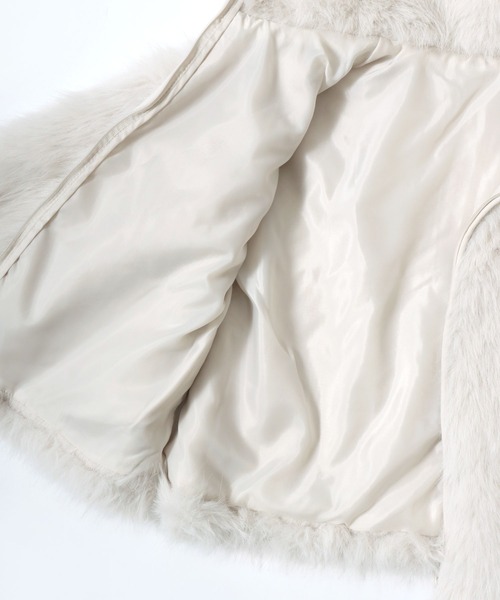 Salong hameu（サロン ハミュー）の「ミックスシャギーフェイクファー スタンドネックブルゾンジャケット レディース（ブルゾン・レディース・チャコールグレー/アイボリー/ブラック・M/L）」の8枚目の写真