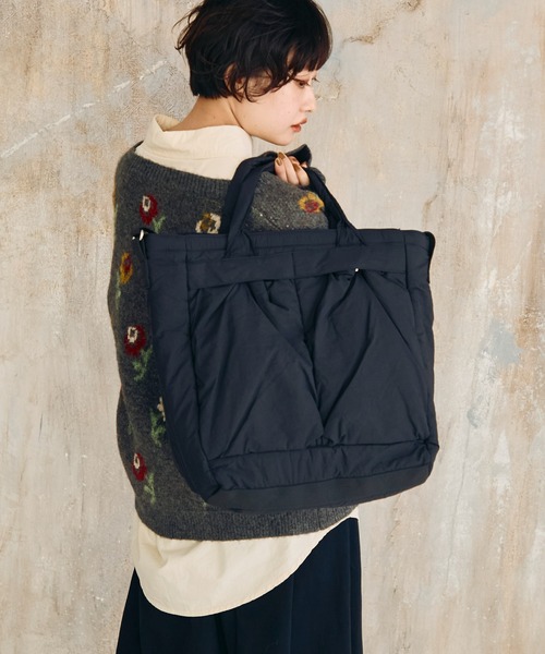 Crisp（クリスプ）の「2ポケットパディングショルダーバッグ（ショルダーバッグ・レディース・ブラック/アイボリー・FREE）」の14枚目の写真