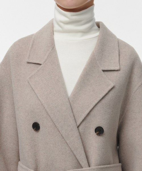 MUSINSA STANDARD WOMAN（ムシンサスタンダードウーマン）の「レディースカシミアブレンドハンドメイドダブルコート【オートミール】（チェスターコート・レディース・その他・MEDIUM/LARGE/SMALL/X-SMALL）」の11枚目の写真