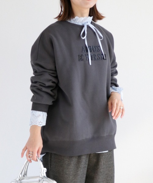cepo(セポ)の「裏起毛ビーズロゴ刺繍スウェットプルオーバー(Tシャツ/カットソー・レディース・ブラウン/スミクロ/オートミール・FREE)」の2枚目の写真