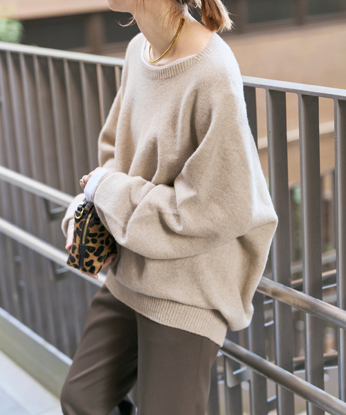 Spick & Span(スピックアンドスパン)の「《新色有り / 追加》ニュアンスコクーンシルエットニット(ニット/セーター・レディース・ホワイト/レッド/ブラウン系その他/ベージュ・FREE)」の7枚目の写真