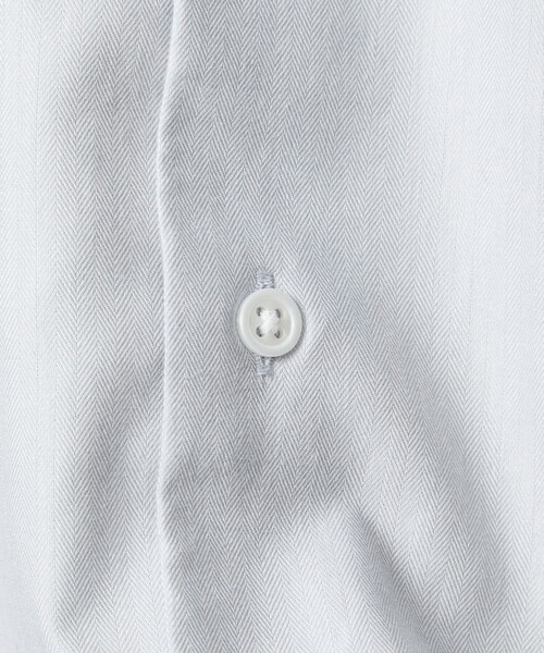 green label relaxing（グリーンレーベルリラクシング）の「コットン ヘリンボーン ワイドカラー ドレスシャツ -形態安定-（ビジネスシャツ・メンズ・ライトブルー/ライトグレー/ホワイト・43cm/42cm/41cm/40cm/39cm/38cm/37cm）」の21枚目の写真