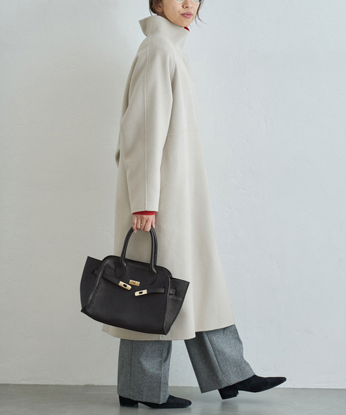 IENA（イエナ）の「《WEB限定/追加》AULENTTI/オウレンティ 別注 BELT BAG トートバッグ（トートバッグ・レディース・ブラック/ブラウン・FREE）」の8枚目の写真