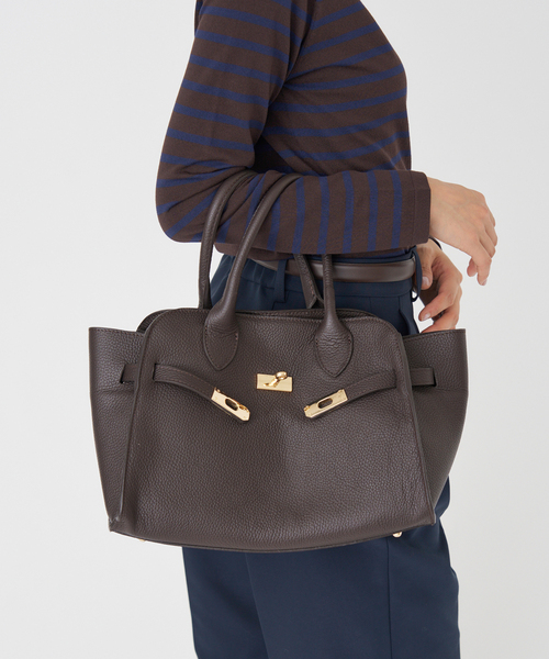 IENA（イエナ）の「《WEB限定/追加》AULENTTI/オウレンティ 別注 BELT BAG トートバッグ（トートバッグ・レディース・ブラック/ブラウン・FREE）」の18枚目の写真