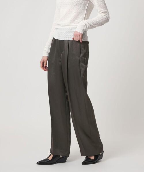 ASTRAET(アストラット)の「<ASTRAET>アセテート サテン ソクショウワイドパンツ(その他パンツ・レディース・ブラック/ダークブラウン・00/0/1)」の4枚目の写真