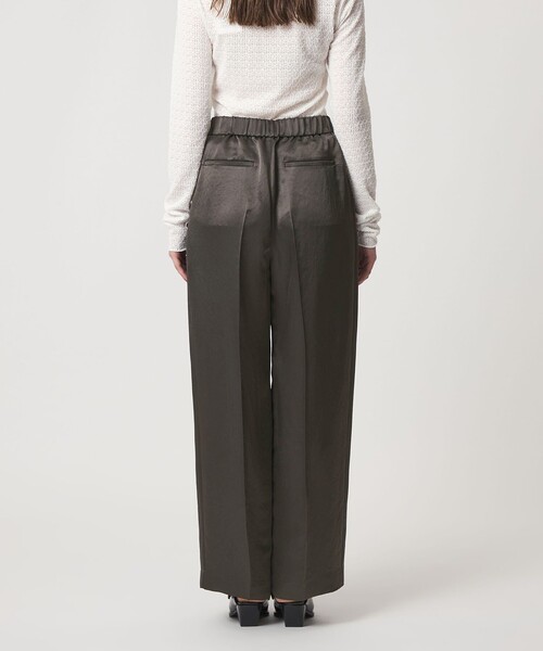 ASTRAET(アストラット)の「<ASTRAET>アセテート サテン ソクショウワイドパンツ(その他パンツ・レディース・ブラック/ダークブラウン・00/0/1)」の11枚目の写真