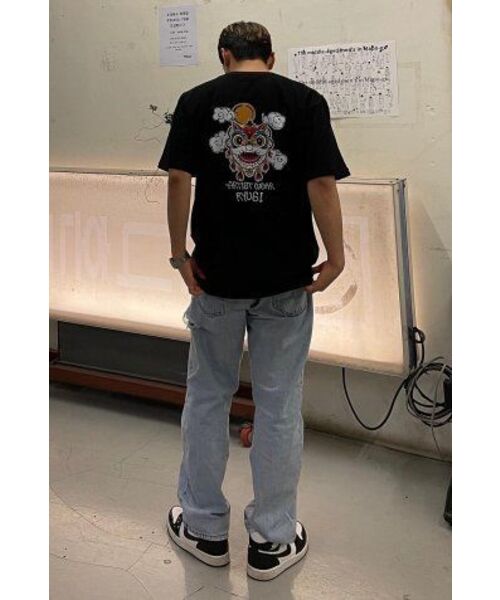 ARTISTWEAR（アーティストウェア）の「[ATW x RUYSI] ヘテ 半袖Tシャツ_BK（Tシャツ/カットソー・レディース・ブラック・XX-LARGE/LARGE/MEDIUM/X-LARGE/XXXX-LARGE）」の12枚目の写真