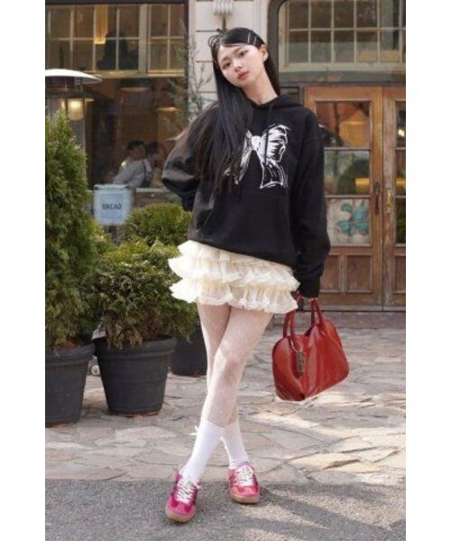ITZAVIBE（イッザバイブ）の「RIBBON LOGO HOODIE - BLACK（パーカー・レディース・その他・LARGE/MEDIUM/SMALL）」の14枚目の写真