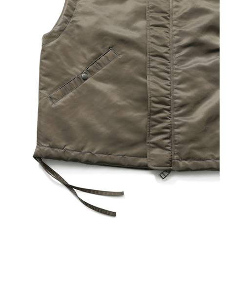 HORLISUN(ホーリーサン)の「Cooper Nylon Vest Olive Night(ベスト・レディース・その他・LARGE/MEDIUM/SMALL)」の4枚目の写真