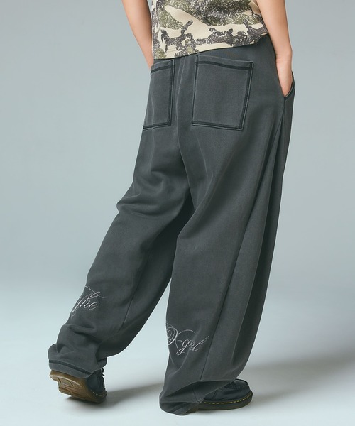 X-girl（エックスガール）の「PIGMENT DYED SCRIPT LOGO SWEATPANTS（スウェットパンツ・レディース・ピンク/ブラック/グレー・S/M）」の2枚目の写真