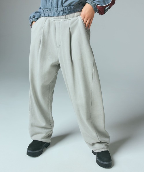 X-girl（エックスガール）の「PIGMENT DYED SCRIPT LOGO SWEATPANTS（スウェットパンツ・レディース・ピンク/ブラック/グレー・S/M）」の12枚目の写真