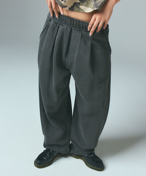 X-girl（エックスガール）の「PIGMENT DYED SCRIPT LOGO SWEATPANTS（スウェットパンツ・レディース・ピンク/ブラック/グレー・S/M）」の18枚目の写真