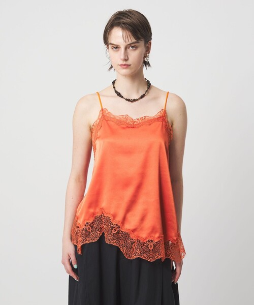 ASTRAET（アストラット）の「＜ASTRAET＞サテン レース コンビ キャミソール（シャツ/ブラウス・レディース・ブラック/オレンジ・FREE）」の2枚目の写真