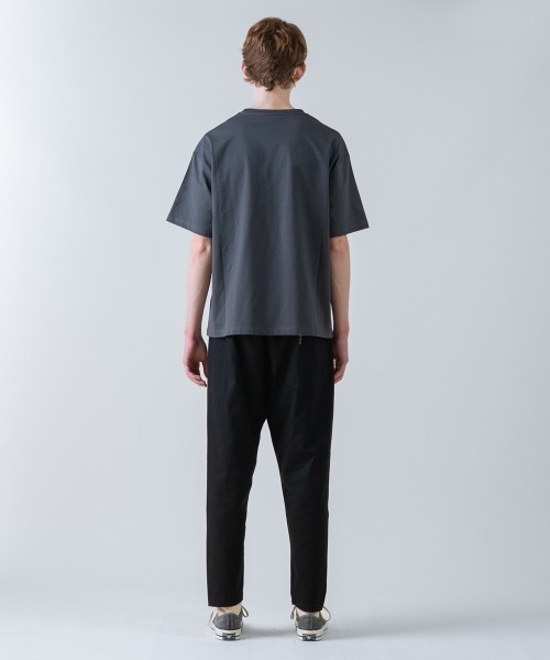 rehacer（レアセル）の「rehacer TEE : Retro Flower Wide TEE / レトロフラワーワイドT-shirt（Tシャツ/カットソー・メンズ・ブラック/ホワイト・MEDIUM/SMALL/X-LARGE/LARGE）」の5枚目の写真