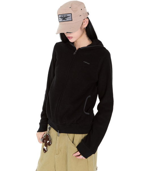 AAKAM（アーカム）の「Incision Terry Zip-Up Hoodie (Black)（パーカー・レディース・その他・1/2）」の12枚目の写真