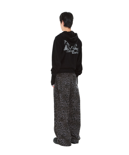 AAKAM（アーカム）の「Incision Terry Zip-Up Hoodie (Black)（パーカー・レディース・その他・1/2）」の14枚目の写真