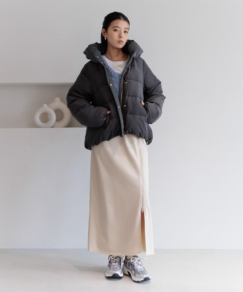 BAYFLOW（ベイフロー）の「[ストレッチ入りで動きやすい]フロントジップチンツスカート（スカート・レディース・ベージュ/ブラック・FREE）」の3枚目の写真