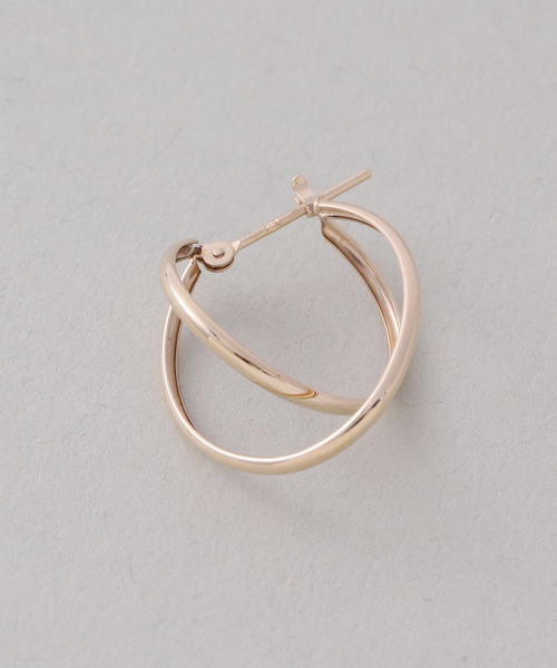 Lilas（リラ）の「20mm2ラインカーブフープピアス K10（両耳）（ピアス（両耳用）・レディース・ゴールド・FREE）」の7枚目の写真