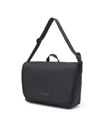 ART MUSHR（アートマッシュール）の「brick messenger bag (black)（メッセンジャーバッグ）」