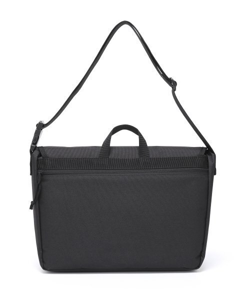 ART MUSHR(アートマッシュール)の「brick messenger bag (black)(メッセンジャーバッグ・レディース・その他・FREE)」の3枚目の写真