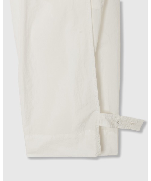 THINGS THAT MATTER(シングス ザット マター)の「WORK TAFFETA PANTS / ワーク タフタ パンツ(その他パンツ・レディース・ブラウン/ホワイト/ブラック・FREE)」の9枚目の写真