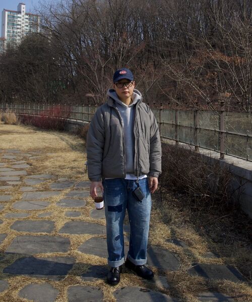 OUTSTANDING(アウトスタンディング)の「30S CINCH BACK SELVEDGE WIDE PANTS_REPAIR BLUE(デニムパンツ・メンズ・その他・SMALL/MEDIUM/LARGE)」の20枚目の写真