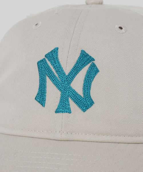 NEW ERA（ニューエラ）の「NEW ERA / ニューエラ 別注 9THIRTY(TM) ハードウォッシュ Yankees（キャップ・メンズ・チャコールグレー/アイボリー・FREE）」の19枚目の写真