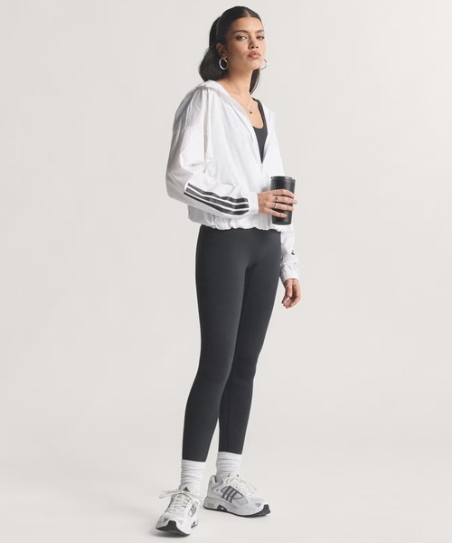 adidas(アディダス)の「adidas/アディダス W HYPERGLAM ウィンドブレーカー ジャケット KKR51(その他アウター・レディース・ホワイト×ブラック/ブラック×ホワイト・L/M)」の8枚目の写真