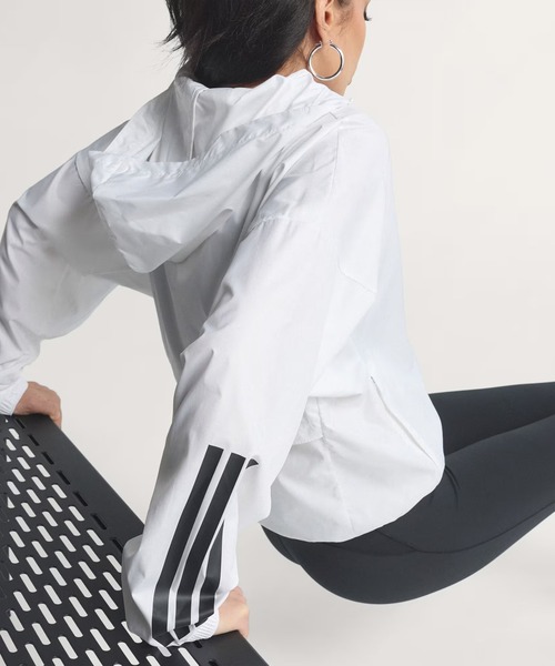 adidas(アディダス)の「adidas/アディダス W HYPERGLAM ウィンドブレーカー ジャケット KKR51(その他アウター・レディース・ホワイト×ブラック/ブラック×ホワイト・L/M)」の7枚目の写真