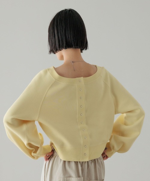 LOWRYS FARM（ローリーズファーム）の「リバーシブルオフショルウラケプルオーバー 642095（スウェット・レディース・ホワイト/イエロー/ブラック・FREE）」の11枚目の写真