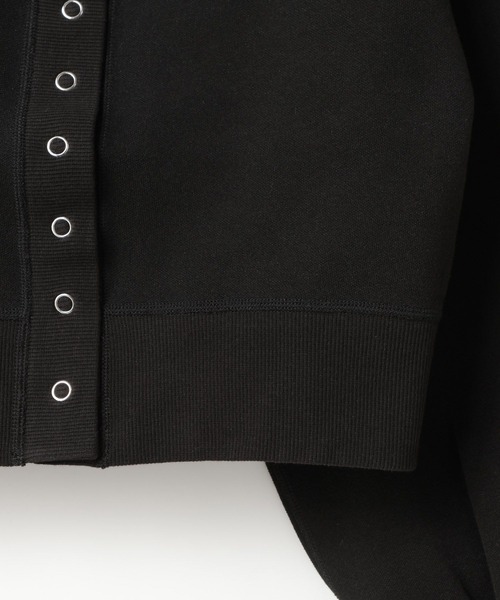 LOWRYS FARM（ローリーズファーム）の「リバーシブルオフショルウラケプルオーバー 642095（スウェット・レディース・ホワイト/イエロー/ブラック・FREE）」の7枚目の写真