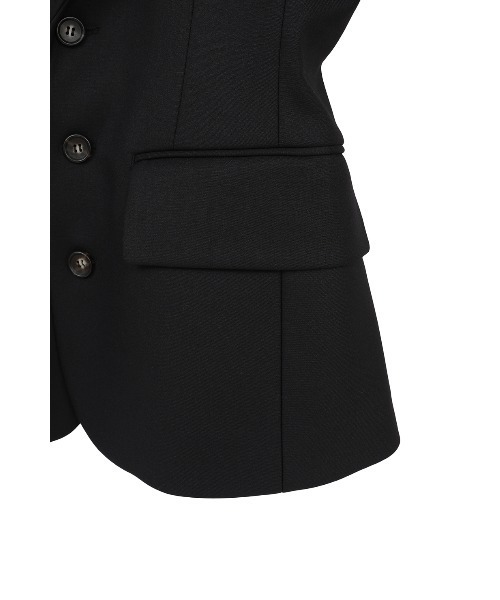 CLANE（クラネ）の「SCULPTED SLEEVE COMPACT JACKET（テーラードジャケット・レディース・ブラック/ベージュ・1/2）」の22枚目の写真