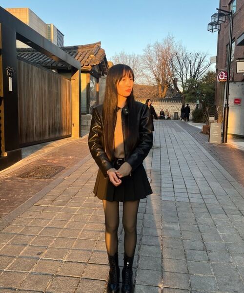 MUSINSA STANDARD WOMAN（ムシンサスタンダードウーマン）の「ウィメンズ ローライズプリーツミニスカート [ブラック]（スカート・レディース・その他・X-SMALL/SMALL/MEDIUM/LARGE）」の12枚目の写真
