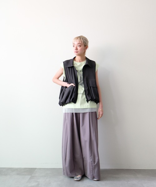 DOLLUPOOPS(ドールアップウップス)の「Gathered Balloon Vest(ギャザーバルーンベスト)(ベスト・レディース・ブラック/チャコール・FREE)」の3枚目の写真