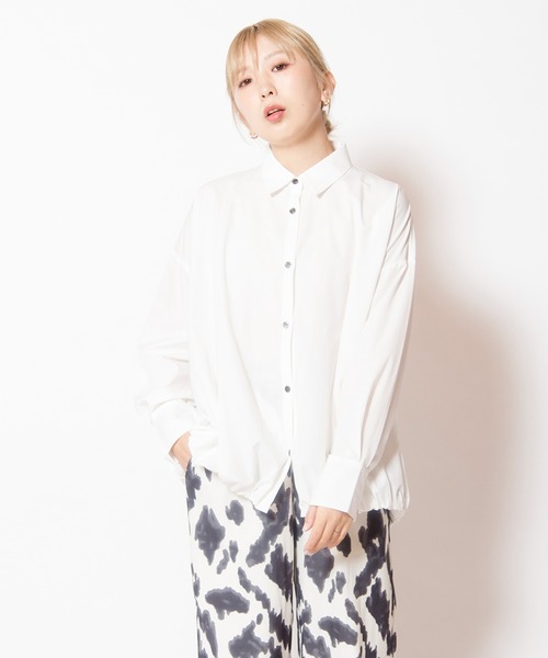 OSMOSIS(オズモーシス)の「バルーンブラウス(シャツ/ブラウス・レディース・ホワイト/ホワイト×ブラック/ブラック・ONE SIZE)」の1枚目の写真