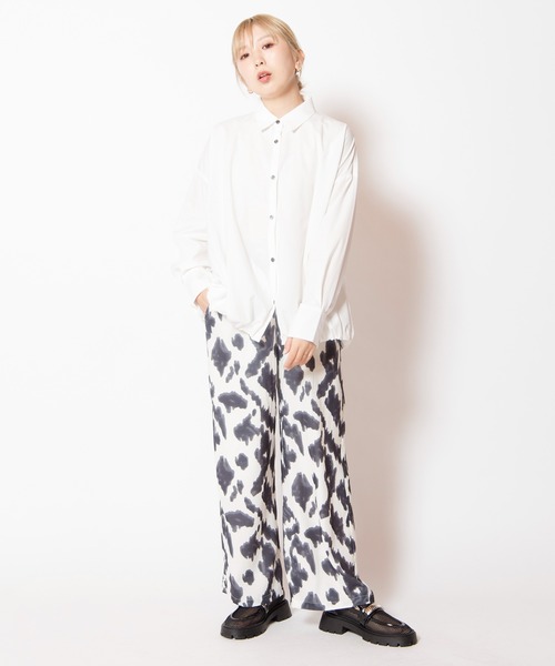 OSMOSIS(オズモーシス)の「バルーンブラウス(シャツ/ブラウス・レディース・ホワイト/ホワイト×ブラック/ブラック・ONE SIZE)」の16枚目の写真