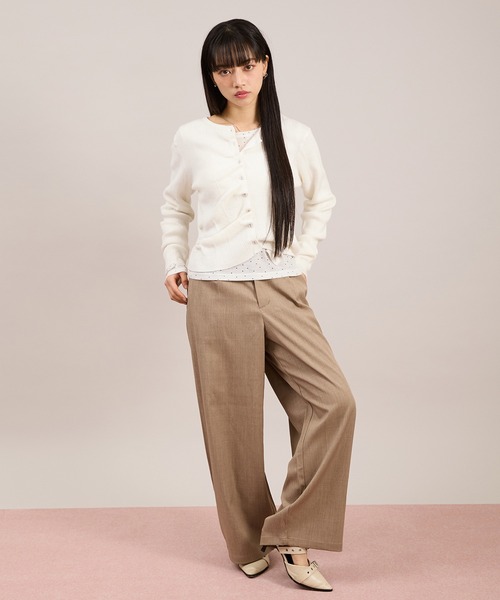 apres jour mignon(アプレジュールミニョン)の「シャーリングボタンカーディガン(カーディガン/ボレロ・レディース・ホワイト/ライトグレー/ライトピンク・LARGE/フリー)」の19枚目の写真