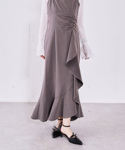 archives（アルシーヴ）の「ラッフルチェックキャミワンピース（ワンピース・レディース・グレー/ブラック/ホワイト×ブラック・MEDIUM）」の13枚目の写真