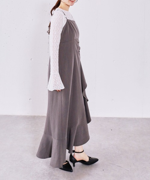 archives（アルシーヴ）の「ラッフルチェックキャミワンピース（ワンピース・レディース・グレー/ブラック/ホワイト×ブラック・MEDIUM）」の16枚目の写真