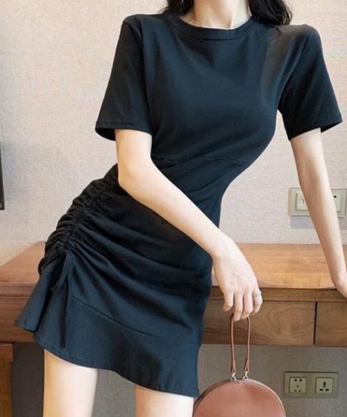 NANEA(ナネア)の「サイドギャザーフリルミニワンピース(ワンピース・レディース・グレー/ブラック/ホワイト・MEDIUM)」の15枚目の写真