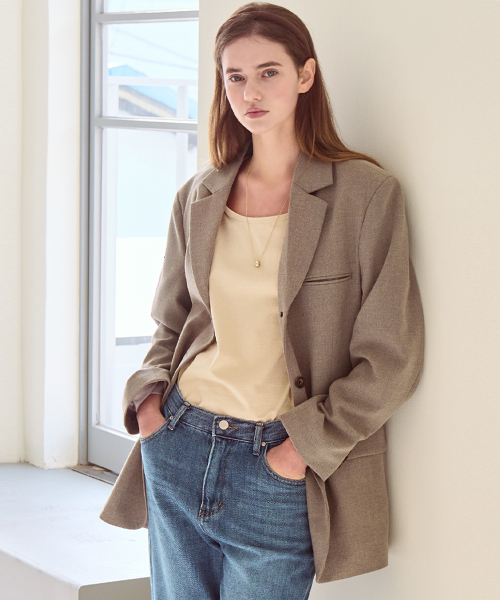 SLOWLOLLI(スローローリ)の「U neck short sleeve t-shirt_4 Colors(Tシャツ/カットソー・レディース・ブラック/ブラウン/アイボリー/Beige・FREE)」の10枚目の写真