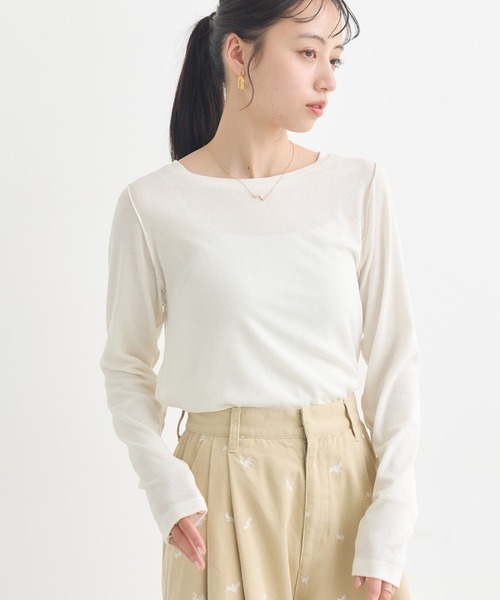 earth music&ecology（アースミュージックアンドエコロジー）の「微シアーメロープルオーバー（Tシャツ/カットソー・レディース・オフホワイト/グレー/ブラック/ライトブルー/ライトパープル・FREE）」の2枚目の写真