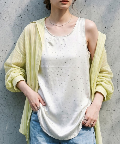 antiqua(アンティカ)の「サテン スタッズ タンクトップ(タンクトップ・レディース・ホワイト/ブラック・ONESIZE)」の1枚目の写真
