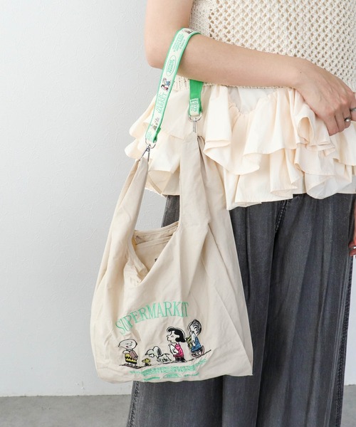 Three Four Time(スリーフォータイム)の「【PEANUTS】ストラップツキショッパーBAG(トートバッグ・レディース・ブラック/ベージュ/シルバー・FREE)」の3枚目の写真