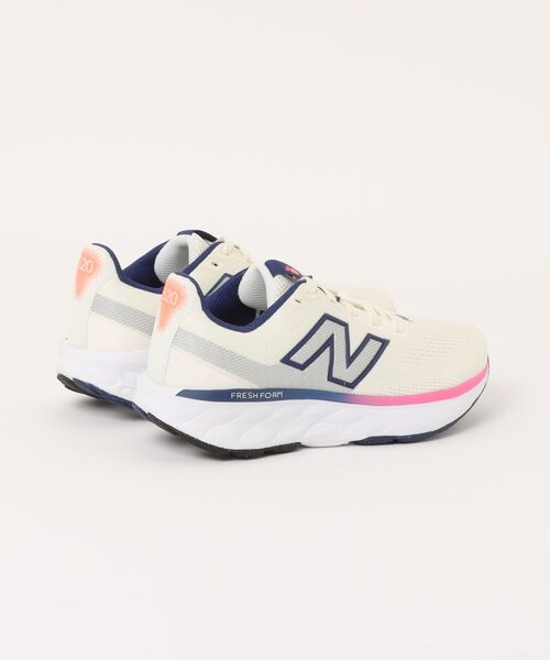 NEW BALANCE(ニューバランス)の「【New Balance/ニューバランス】NB W520 1N8 D フレッシュフォーム(スニーカー・レディース・ベージュ系・23.5cm/23.0cm/25.0cm/24.5cm/24.0cm/22.5cm)」の2枚目の写真