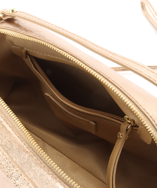 Spick & Span(スピックアンドスパン)の「GIANNI CHIARINI / ジャンニ キアリーニ ALIFA VNCMET(ショルダーバッグ・レディース・ゴールド系その他・FREE)」の9枚目の写真