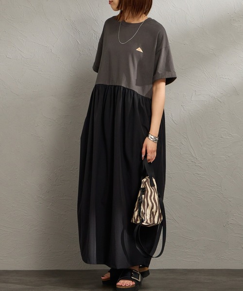 KELTY（ケルティ）の「[KELTY/ケルティ] 別注 異素材切替 ウエストギャザー ワンピース（ワンピース・レディース・ベージュ/ブラック/チャコールグレー・F）」の2枚目の写真