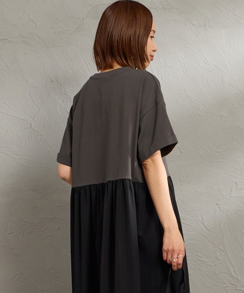 KELTY（ケルティ）の「[KELTY/ケルティ] 別注 異素材切替 ウエストギャザー ワンピース（ワンピース・レディース・ベージュ/ブラック/チャコールグレー・F）」の10枚目の写真