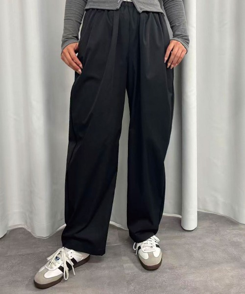 Lots of Love(ロッツオブラブ)の「マシュマロツイルタックコクーンパンツ(その他パンツ・レディース・オフホワイト/カーキ/ブラック/ベージュ・M)」の9枚目の写真